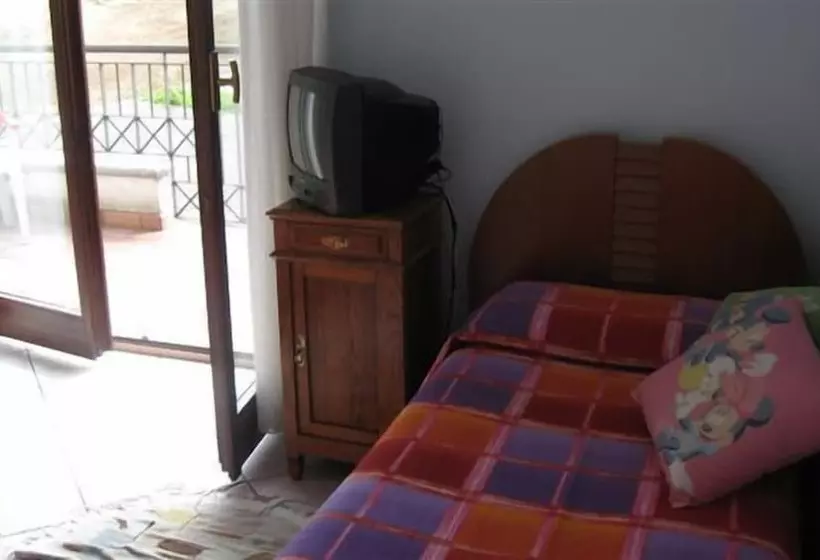 Hotelli B&b Villa Patrizia