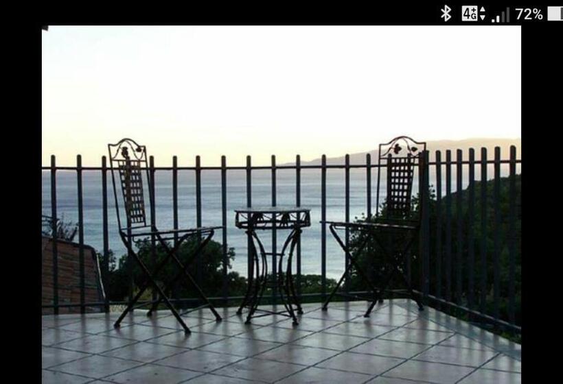 ホテル Bed & Breakfast Laino