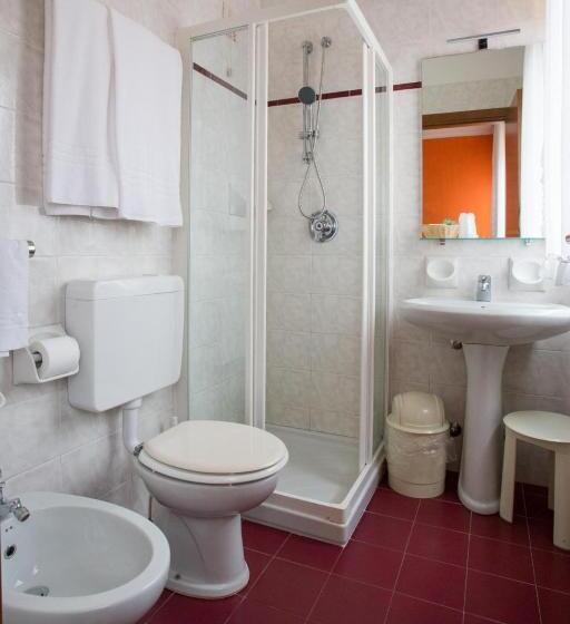 בית מלון כפרי Benacus