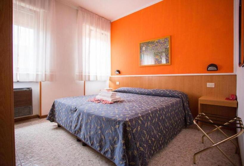 בית מלון כפרי Benacus