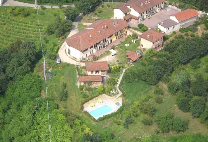 בית מלון כפרי Bricco Dei Ciliegi