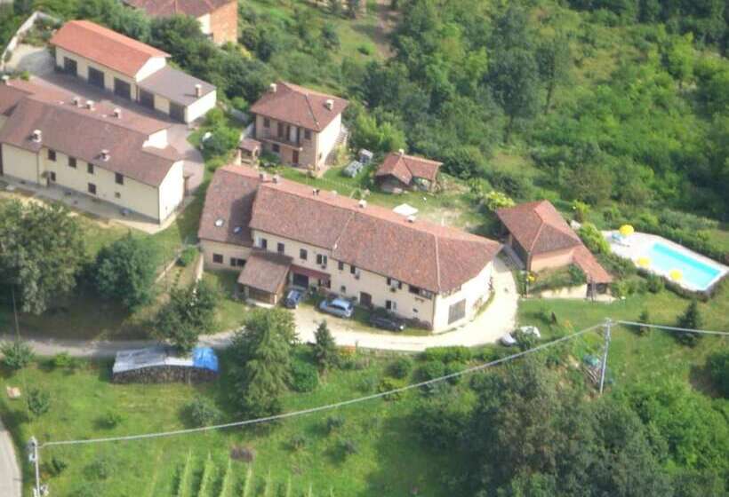 בית מלון כפרי Bricco Dei Ciliegi