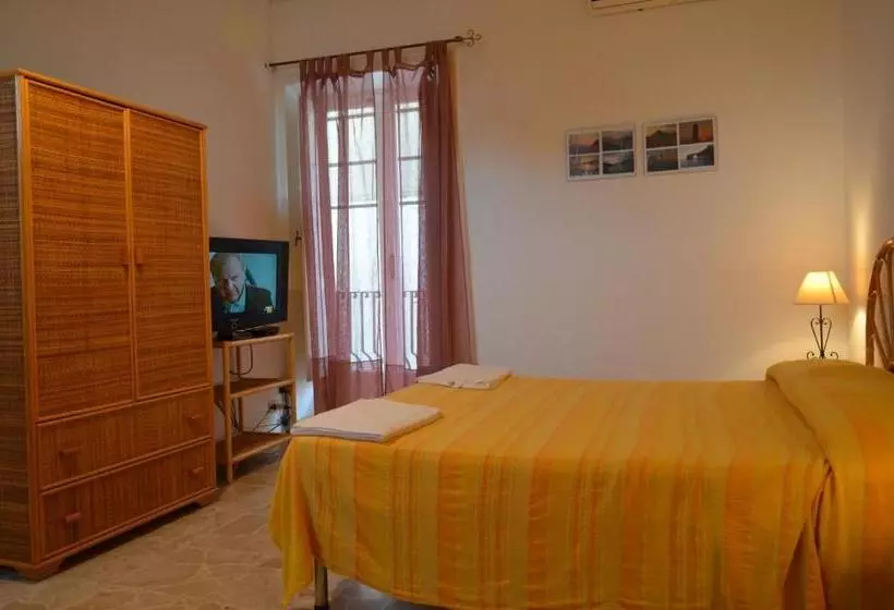 Hotelli Case Vacanze Arcobaleno