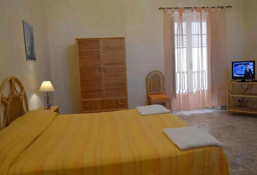 Hotelli Case Vacanze Arcobaleno