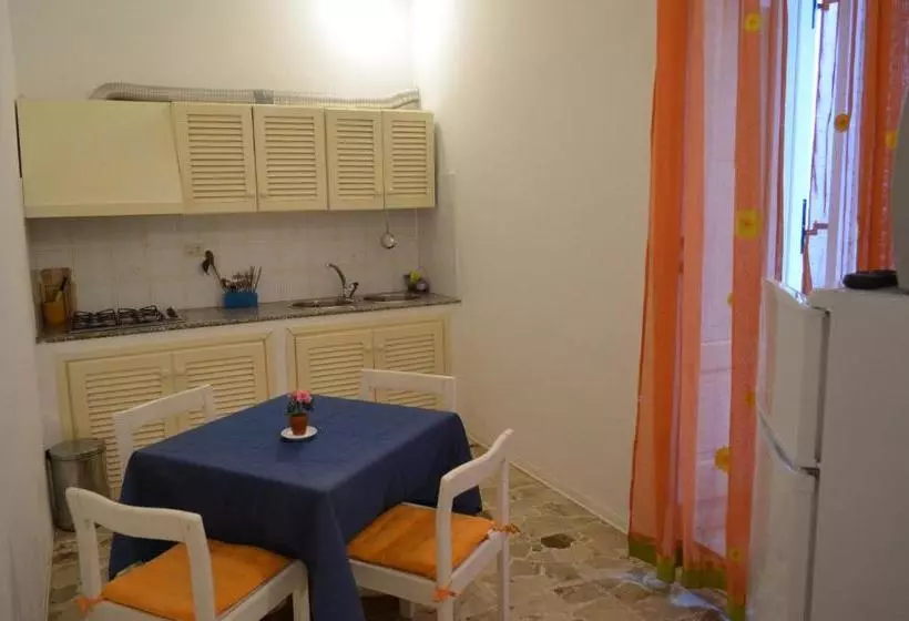 Hotelli Case Vacanze Arcobaleno