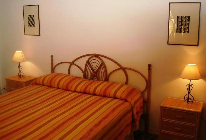 Hotelli Case Vacanze Arcobaleno