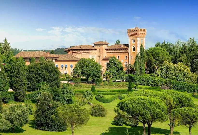 ホテル Castello Di Spessa   Residenze D Epoca