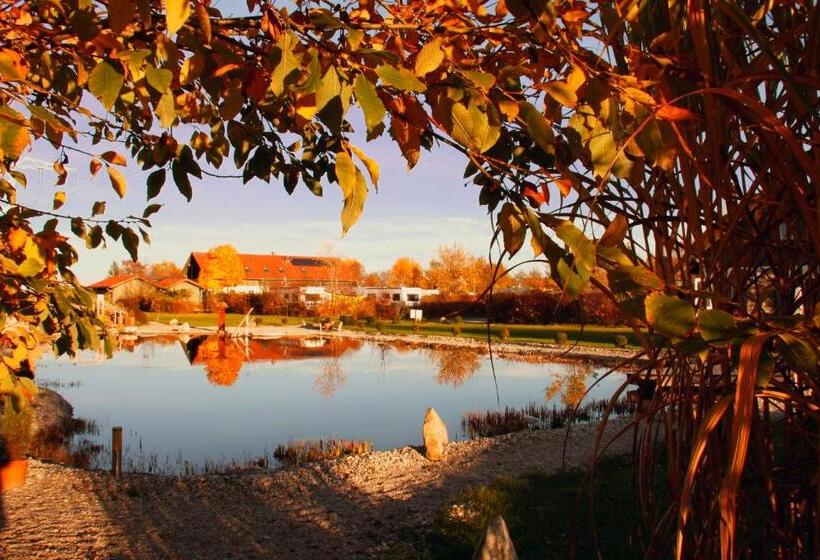 Hotel Kur  Und Feriencamping Max 1