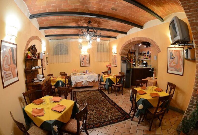 ホテル La Toscanina