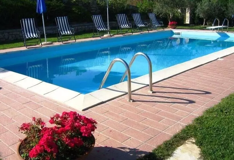 ホテル Masseria Santa Lucia