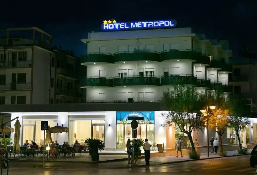 هتل Metropol