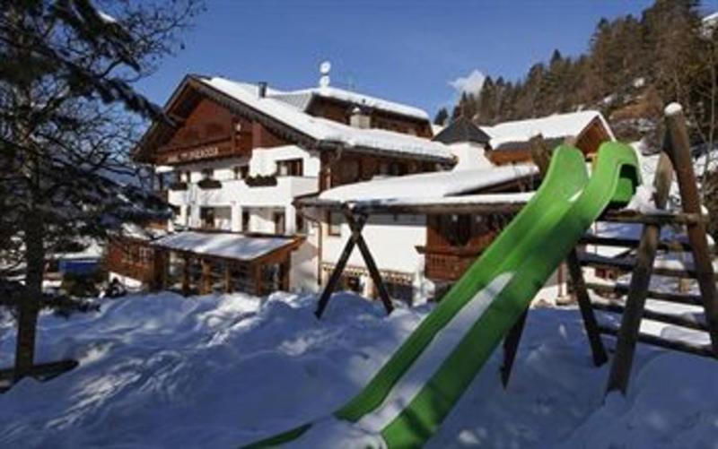 ホテル Monte Paraccia