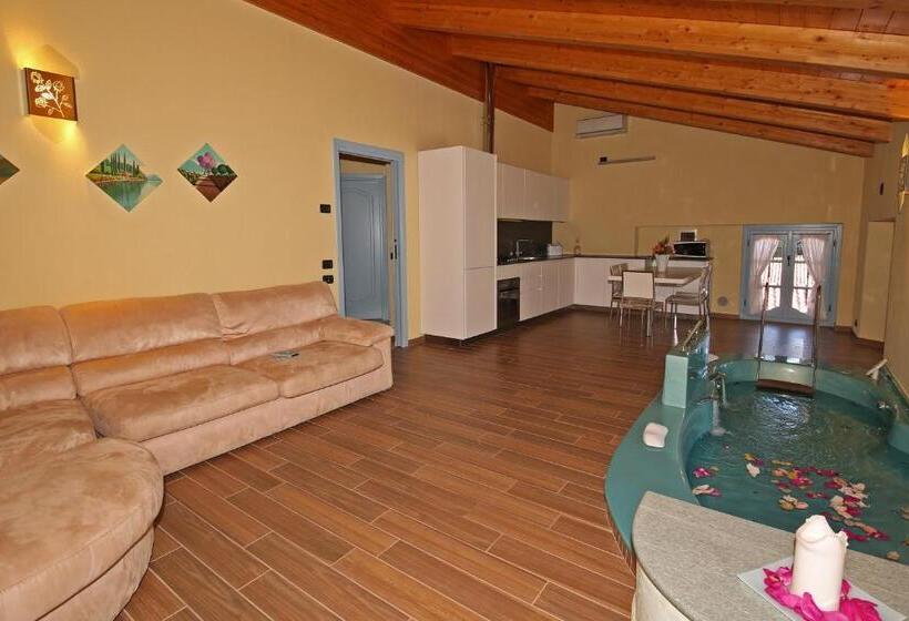 فندق Palazzo Del Vice Re