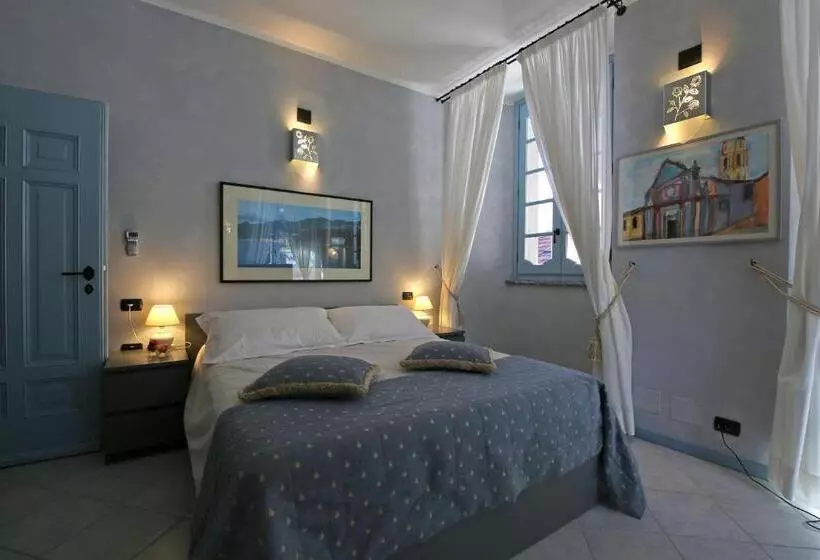 ホテル Palazzo Del Vice Re