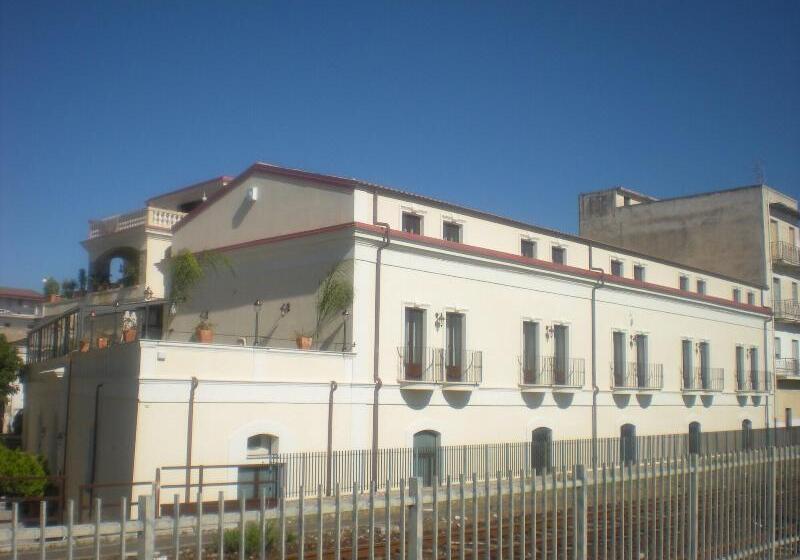 ホテル Palazzo Reginella