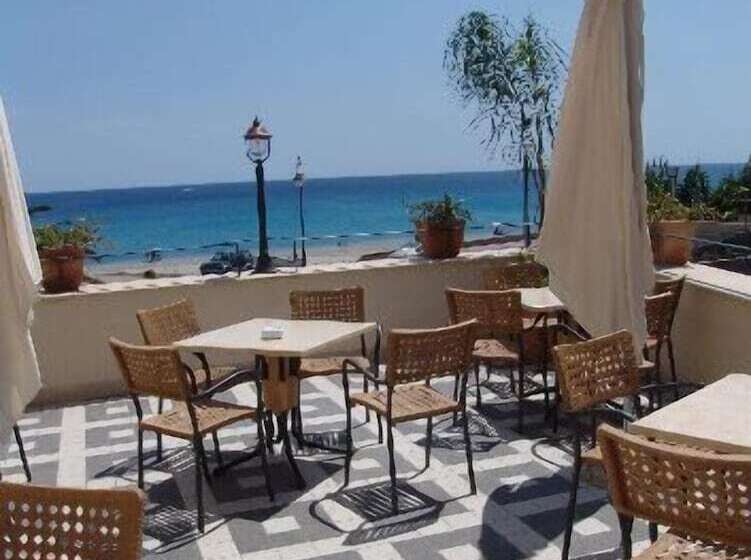 ホテル Palazzo Reginella