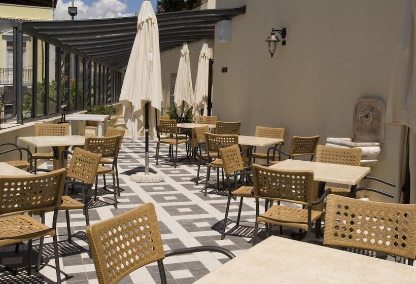 ホテル Palazzo Reginella