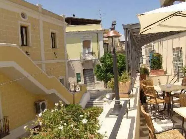 ホテル Palazzo Reginella