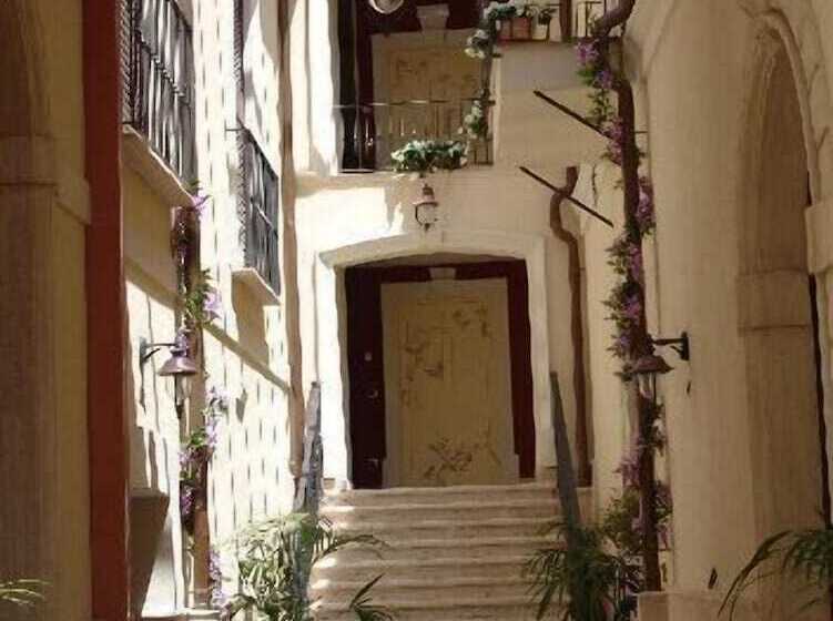 ホテル Palazzo Reginella