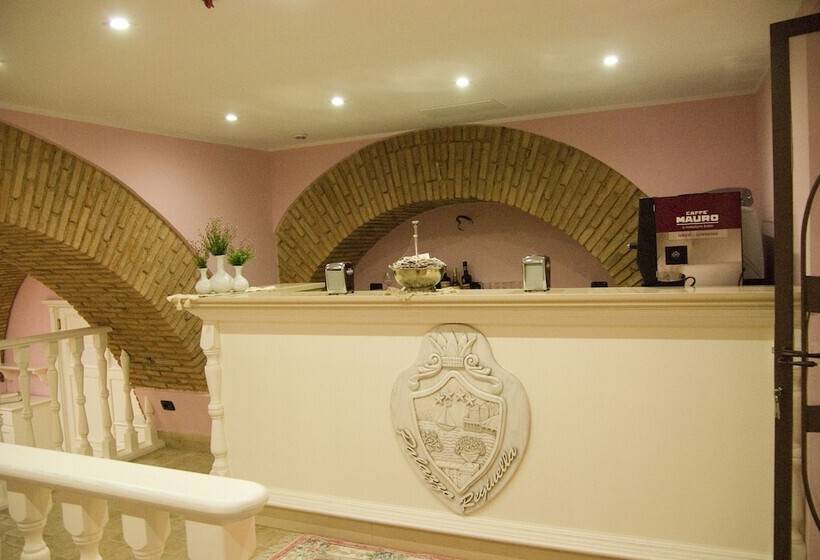 ホテル Palazzo Reginella