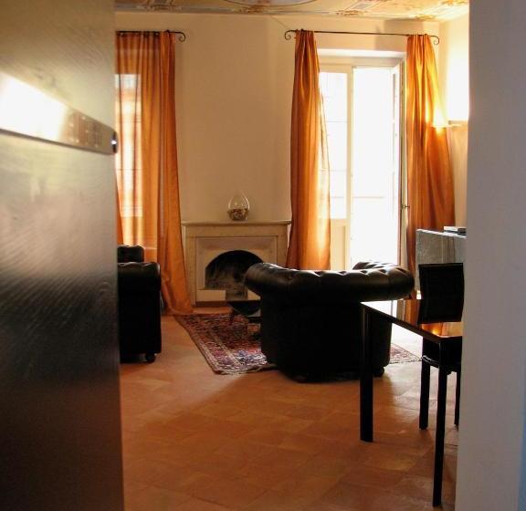 هتل Parizzi Suites & Restaurant