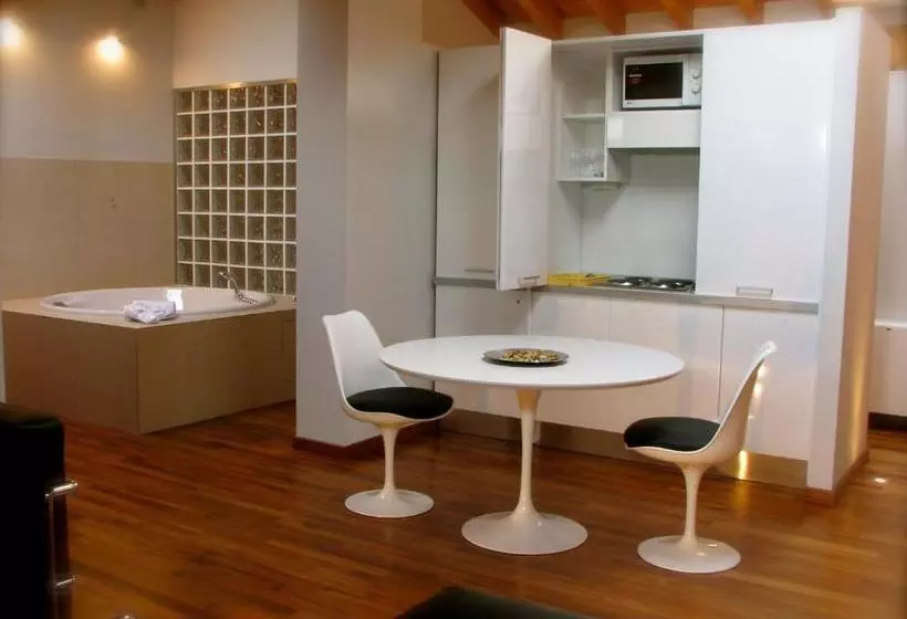 هتل Parizzi Suites & Restaurant