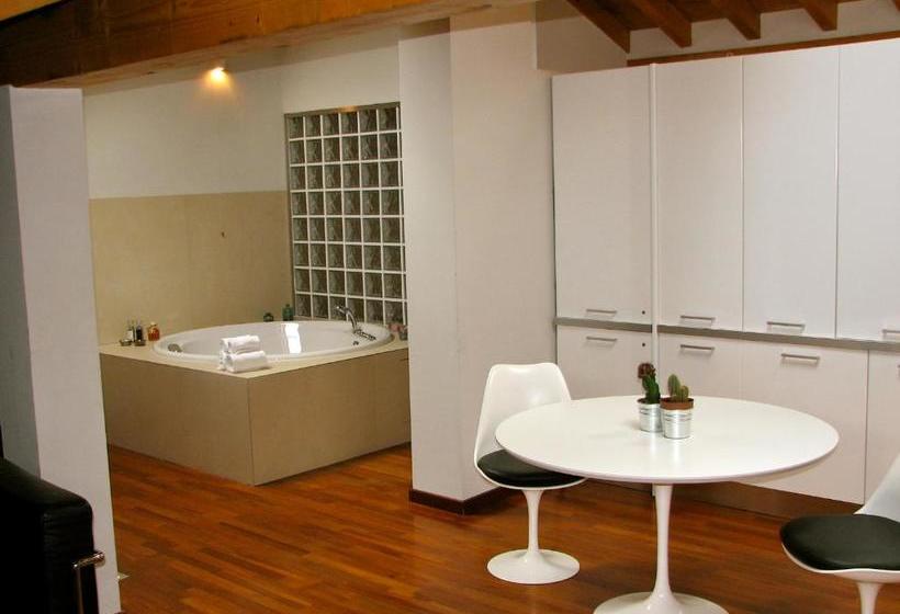 هتل Parizzi Suites & Restaurant