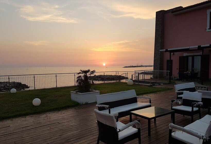 Отель Residence Tre Palme