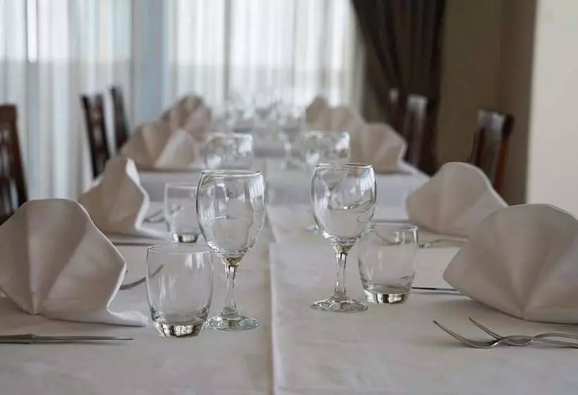 Hotelli Riviera