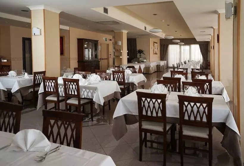 Hotelli Riviera