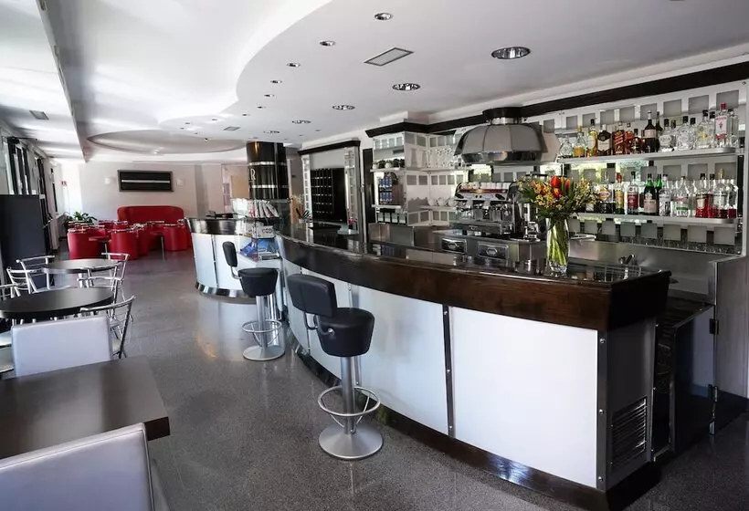 Hotelli Riviera