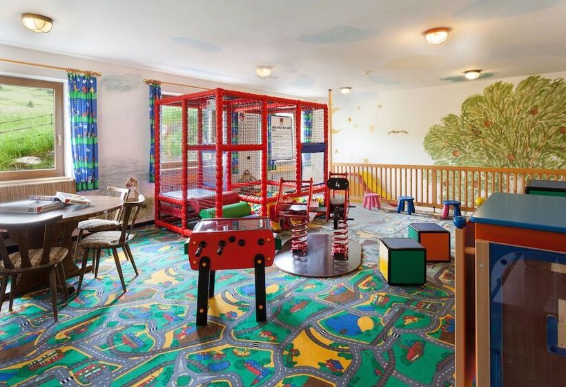 בית מלון כפרי Saltria   Your Alpine Experience