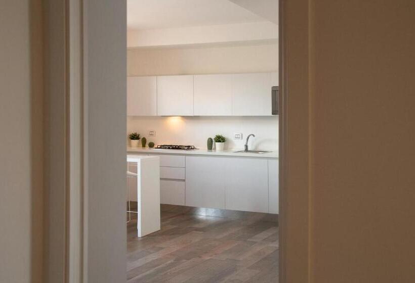 هتل Santo Stefano Luxury B&b