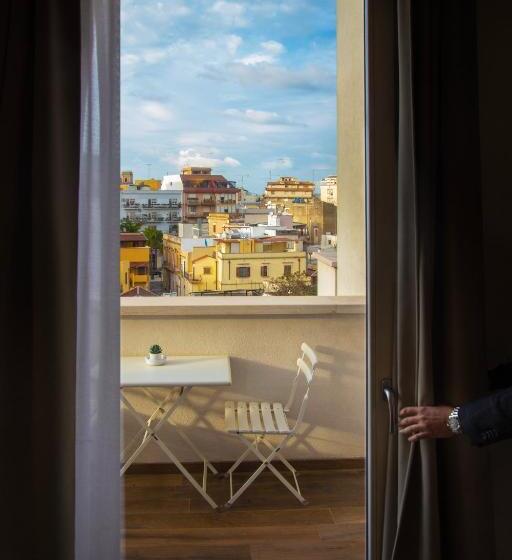 هتل Santo Stefano Luxury B&b