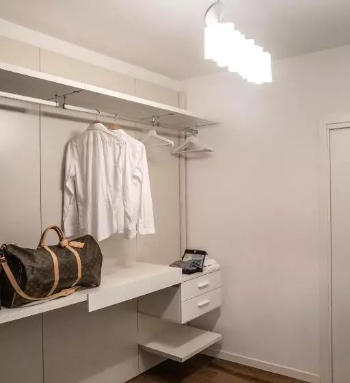 هتل Santo Stefano Luxury B&b
