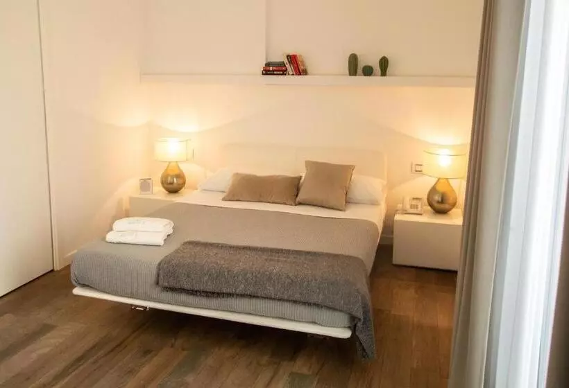 هتل Santo Stefano Luxury B&b