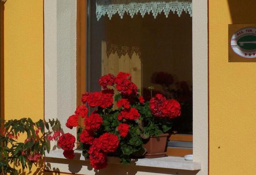 호텔 Tana Della Volpe