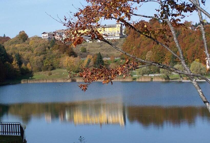 호텔 Tana Della Volpe