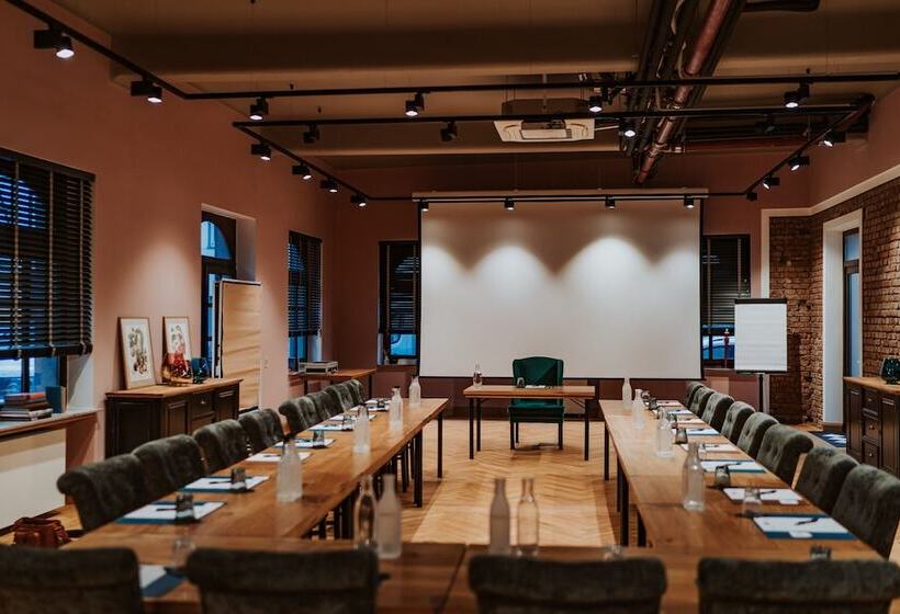 Thehotel At Lippischer Hof