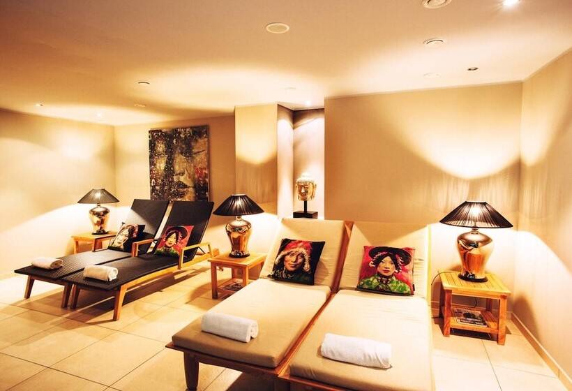 Thehotel At Lippischer Hof