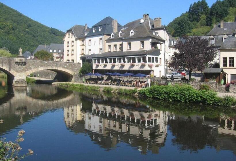 هتل Auberge De Vianden
