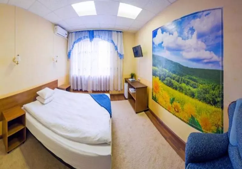 Otel Absolyut
