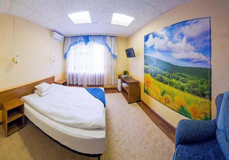 Otel Absolyut