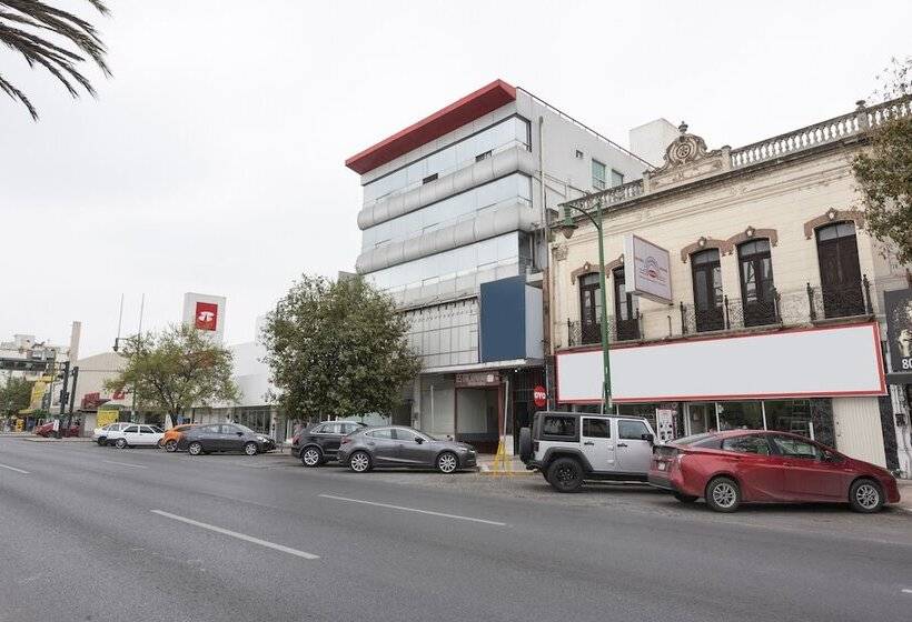 Hotel Adhoc Empresas