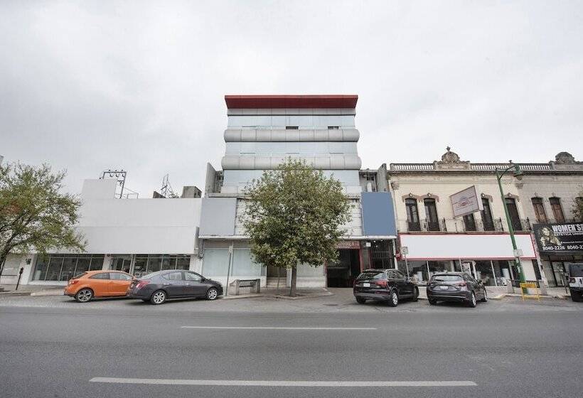 Hotel Adhoc Empresas