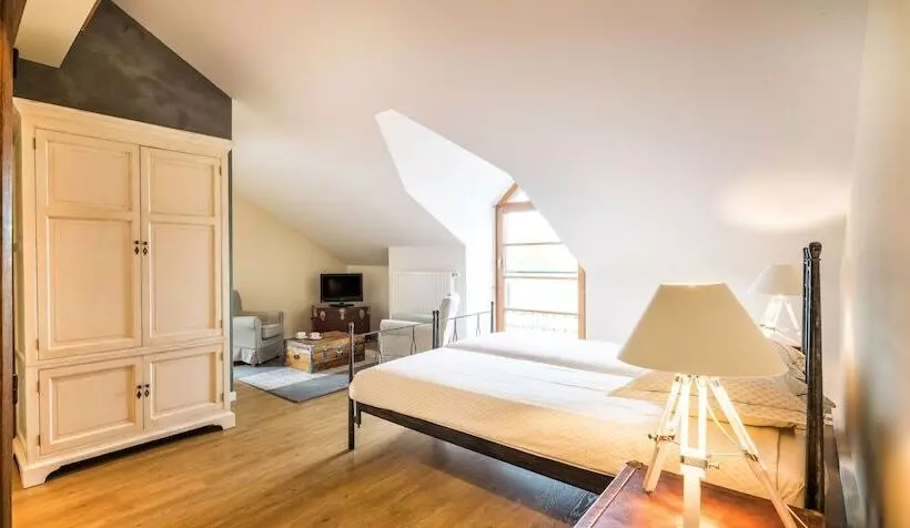 هتل Auberge Du Relais Postal