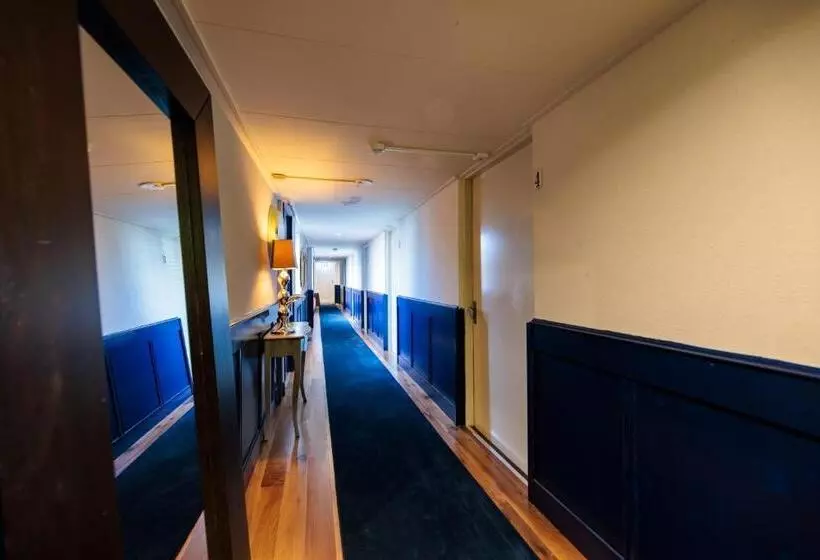 هتل Auberge Nassau