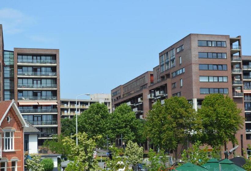 호텔 Auberge Nassau