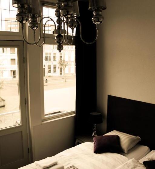 호텔 Auberge Nassau