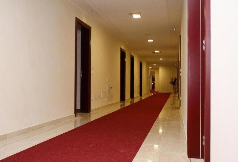 ホテル Calinferno